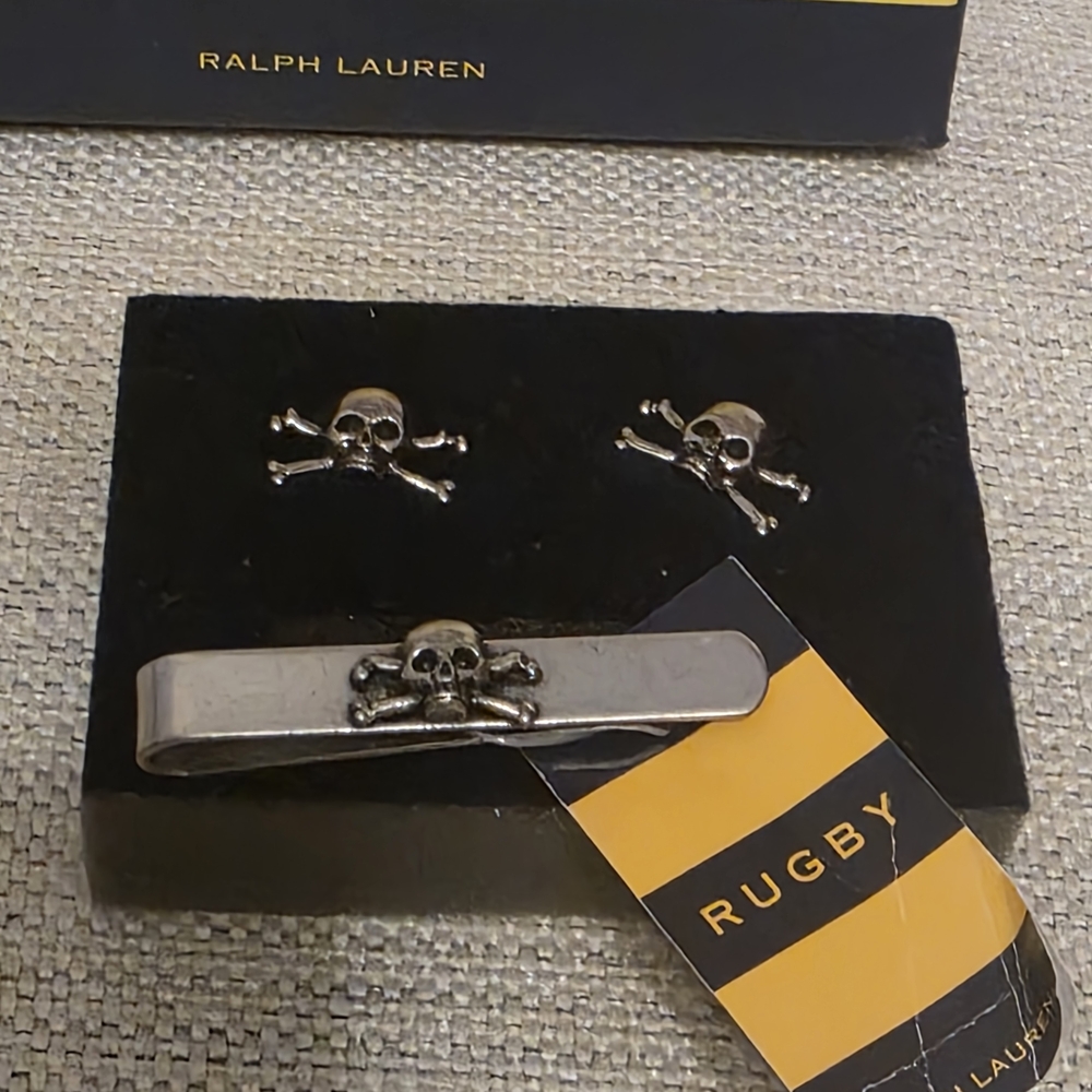 Rugby Ralph Lauren Silver Skull Tie Clip and Cufflinks Set
